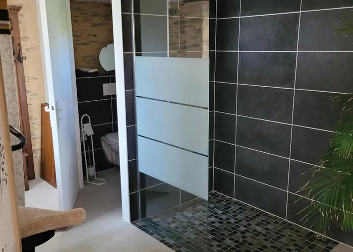 Le Nid De L'erdre 3*